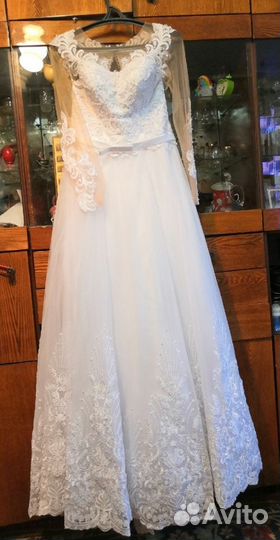 Свадебное платье