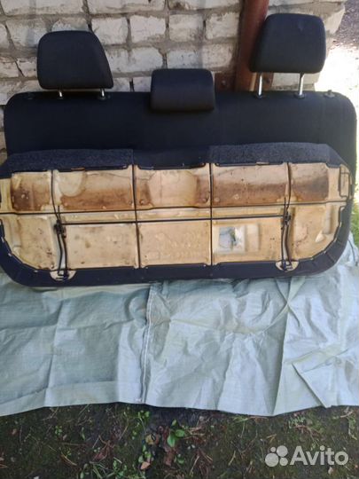 Комплект задни сидений