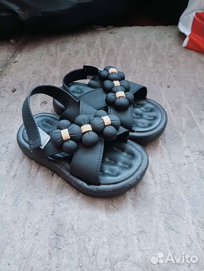 Сандали для девочки