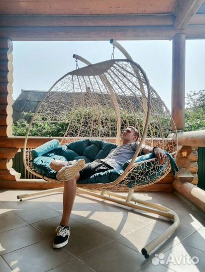 Подвесное кресло кокон из ротанга