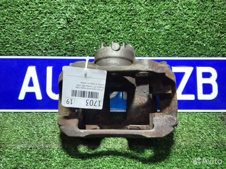 Суппорт тормозной передний правый Peugeot 207