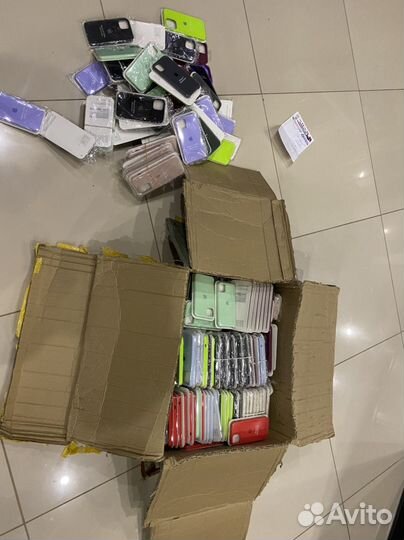 Чехол на iPhone