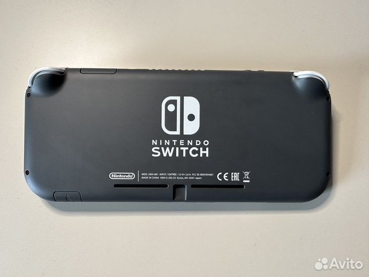 Nintendo switch lite