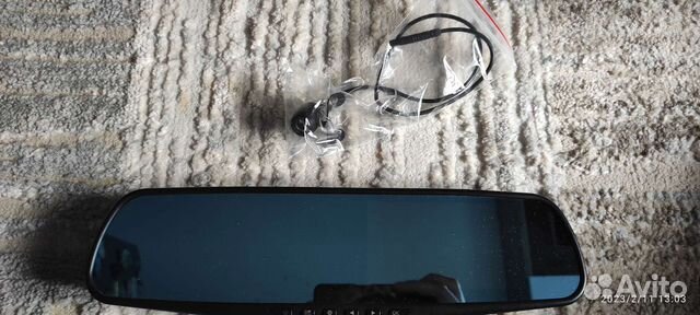 Зеркало заднего вида с видео регистратором