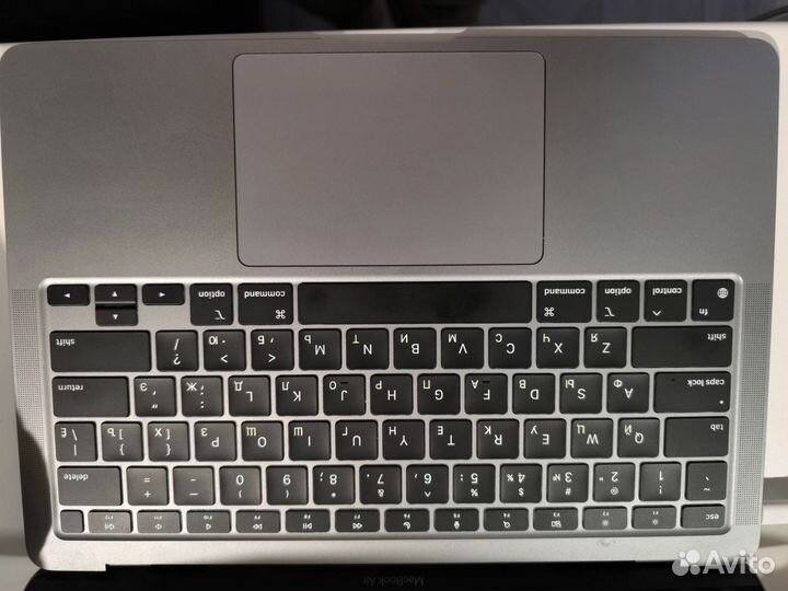 Apple MacBook Air 2020 m1