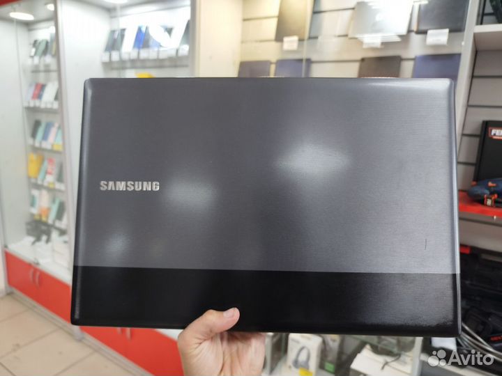 Ноутбук Samsung RV515, AMD E-450 1.65GHz, 4/1024Gb