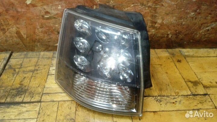 Фонарь наружный задний левый Mitsubishi Outlander