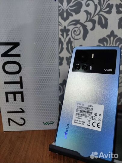 Infinix Note 12 vip 8/256, amoled 120hz, 120wt