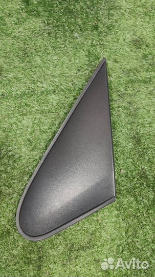 Накладка крыла переднего левого Hyundai IX35 2011