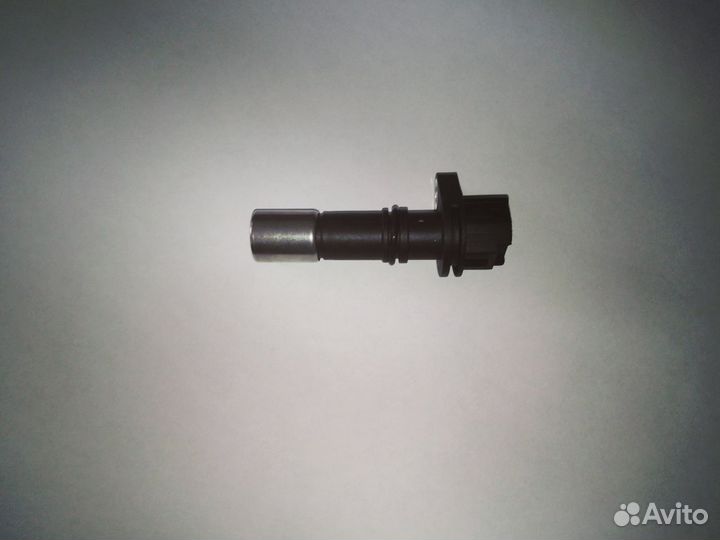 Датчик положения коленвала Тойота 1KR-FE