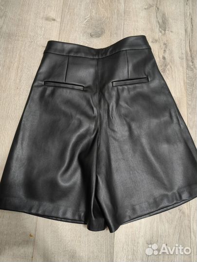 Шорты женские кожаные 44