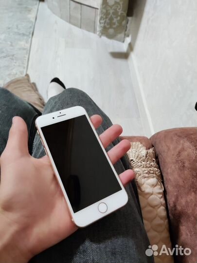 iPhone 8, 128 ГБ