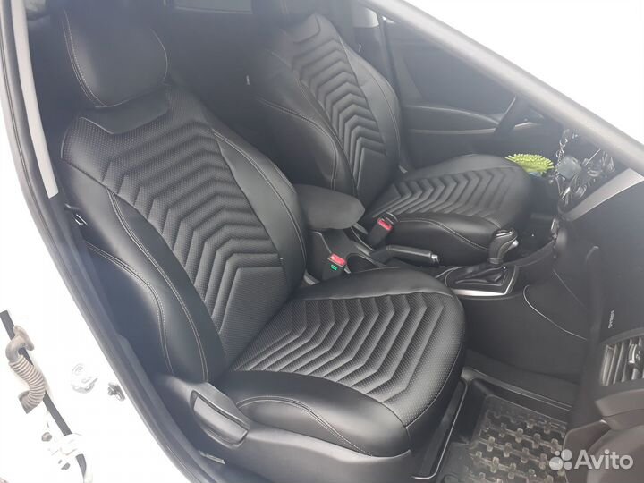 Установка авточехлов выезд мастера