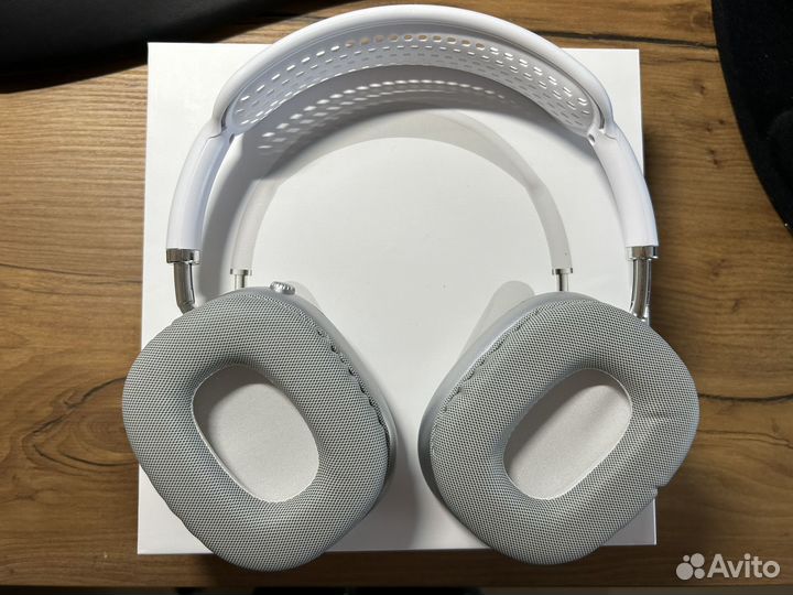 Беспроводные наушники