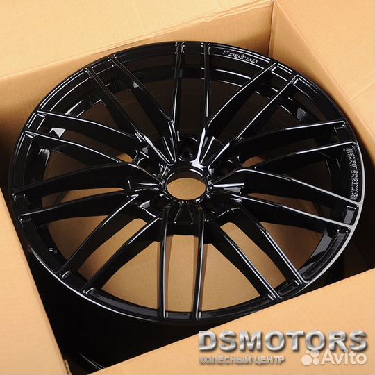 Диски FBX001-8 8/18 5x112 ET35 d66.5 gloss black