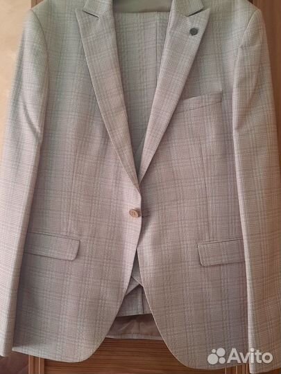 Костюм мужской
