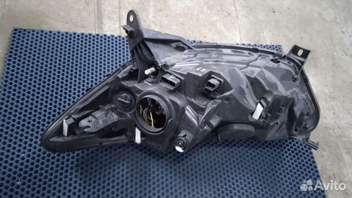 Фара правая Renault Kaptur