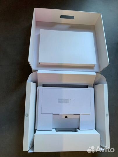 Коробка от Apple iMac 24