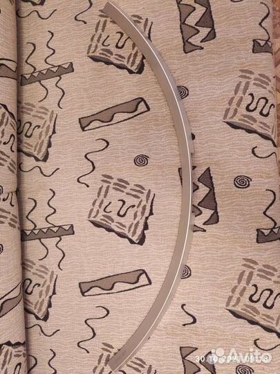 Аллюминиевая телевизионная подставка