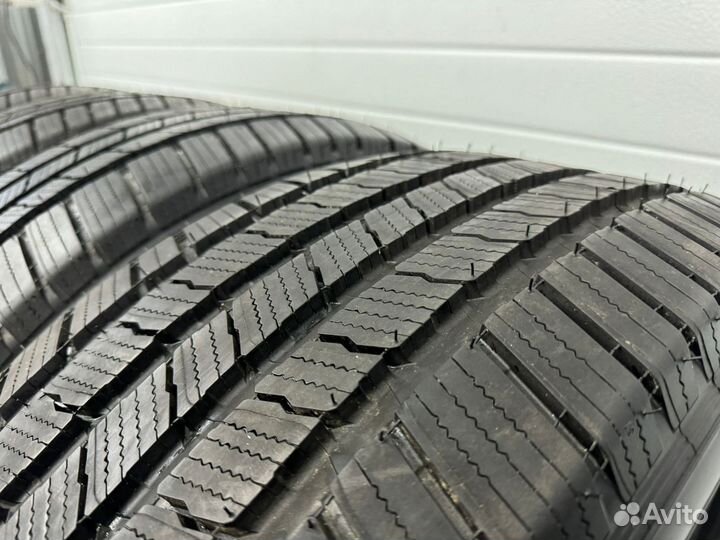 Michelin X LT A/S 285/45 R22 110H