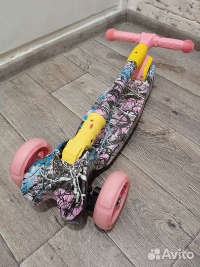 Самокат складной цветы. Новые