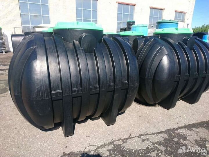 Емкость пластиковая 3 куба