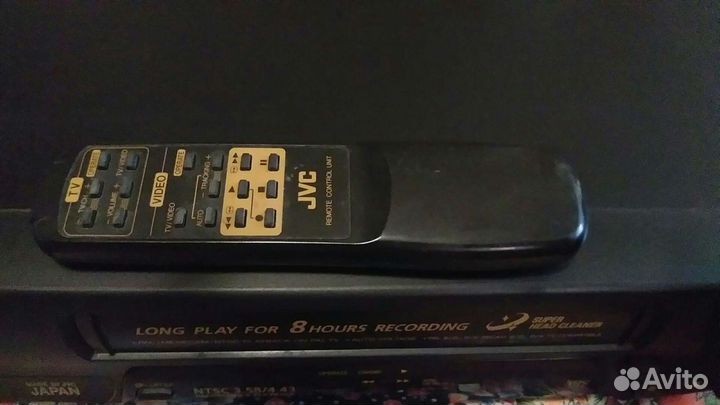 Видеомагнитофон jvc