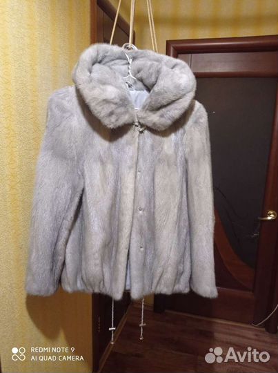 Шуба норковая с капюшоном 46 48