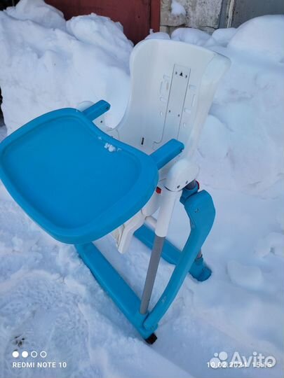 Продам стул для кормления, состояние среднее