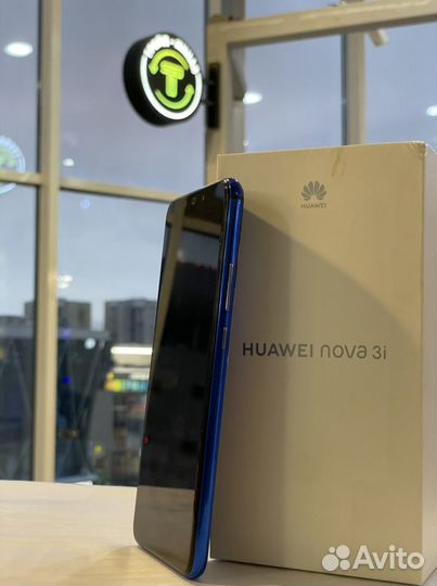 HUAWEI Nova 3i, 4/64 ГБ