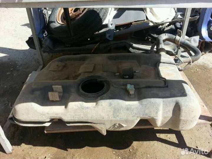 Топливный бак на hyundai accent