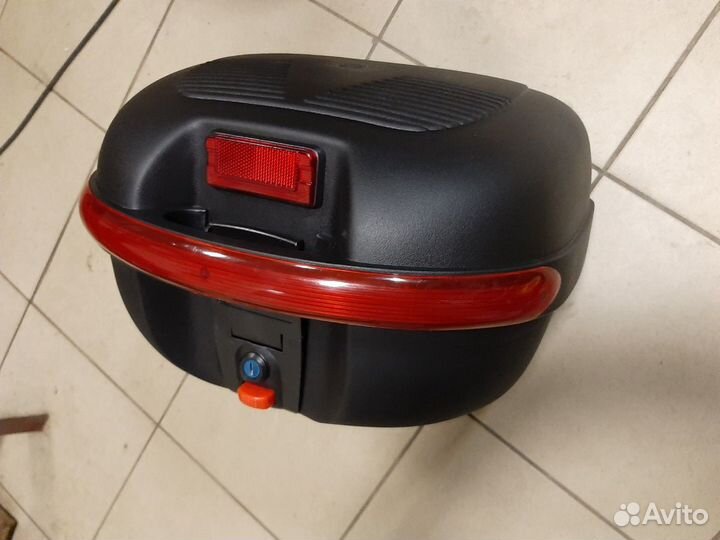 Кофр для мотоциклов, мопедов, скутеров