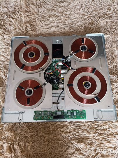 Варочная индукц.панель Hotpoint ariston KIS 640 c