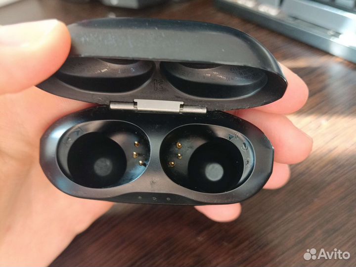 JBL tune 120 tws правый наушник