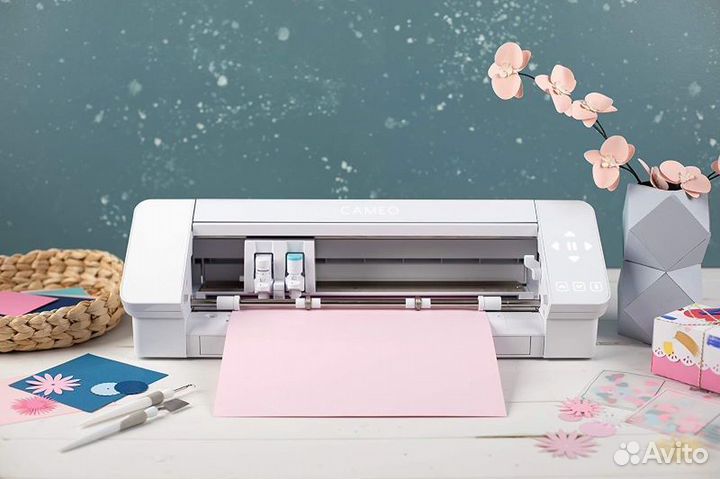 Режущий плоттер Silhouette Cameo 4