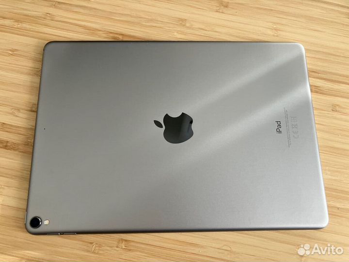 iPad pro 10.5 2017 64гб