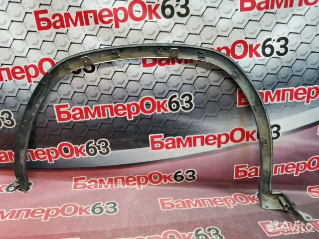 Накладка крыла передний правый Lexus RX