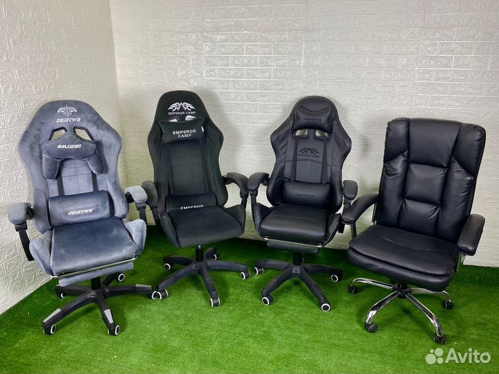 Игровое кресло черное компьютерное кресло