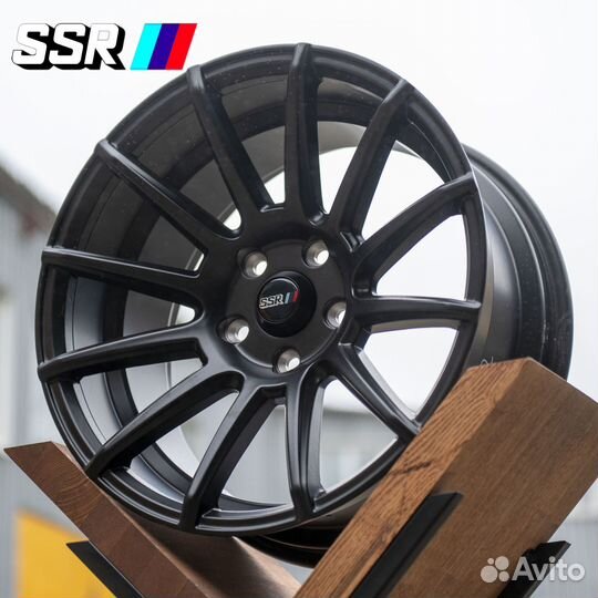 Комплект новых литых дисков ''17 5x114.3 SSR в Мос