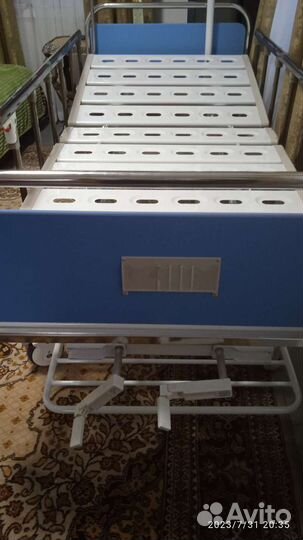 Медицинская кровать для лежачих больных