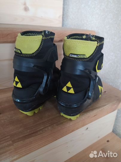 Лыжные ботинки fischer 37