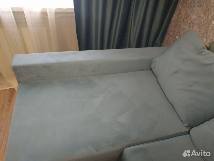 Угловой диван