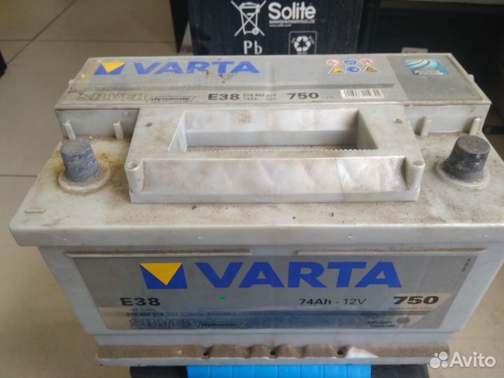 Аккумулятор 74 Ач б/у Varta E38 в Москве