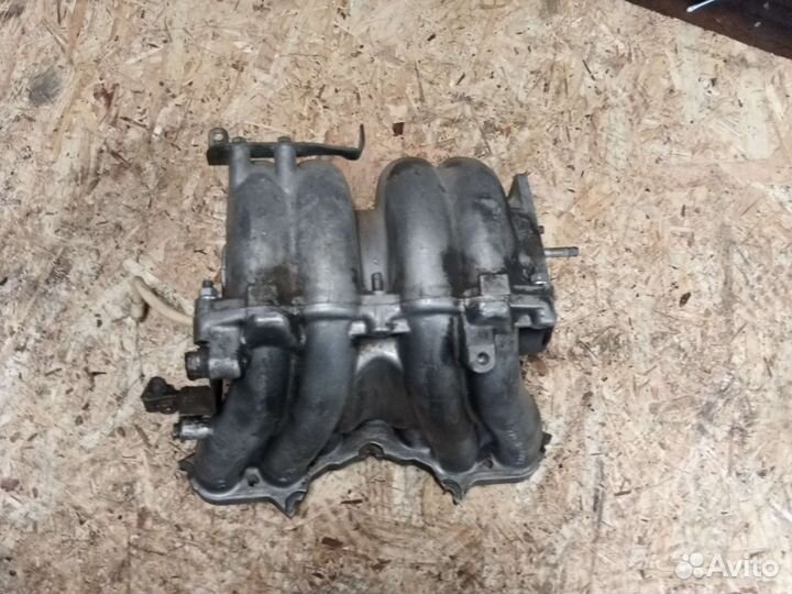 Впускной коллектор Chevrolet Niva