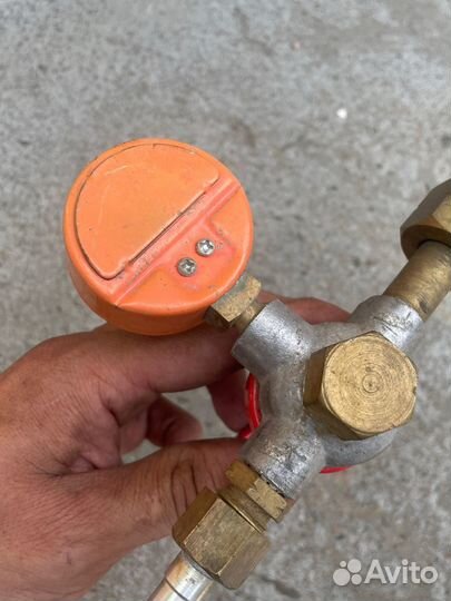 Редуктор на газовый (пропановый) баллон