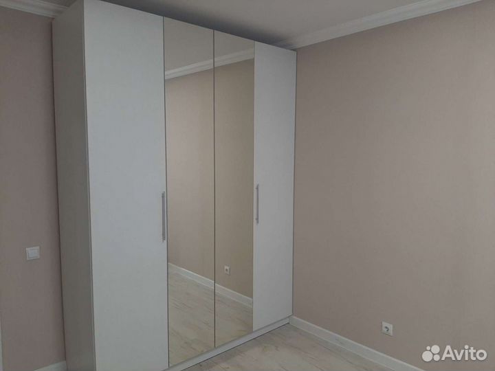 Шкаф в прихожую