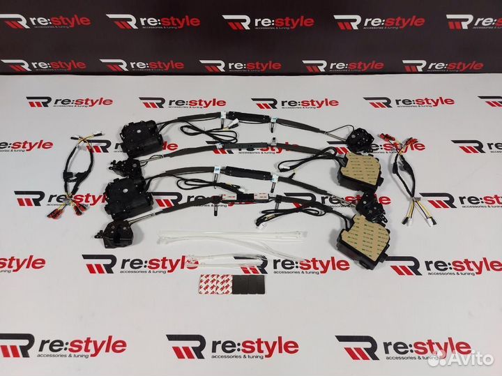 Доводчики дверей Lexus IS250 05-12г