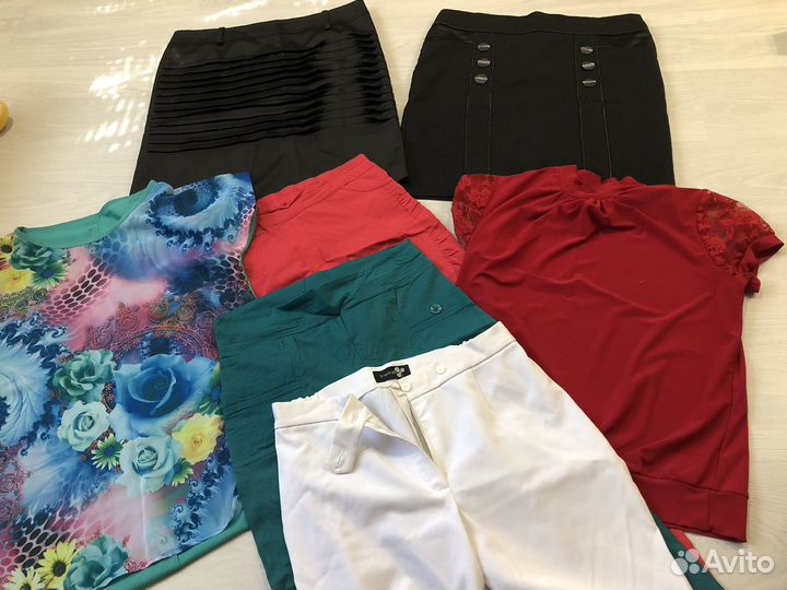 Одежда женская 46 пакетом