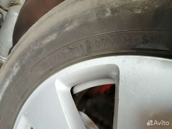 R18 Pirelli Carrier 235/60, PCD 4x108 DIA 54
