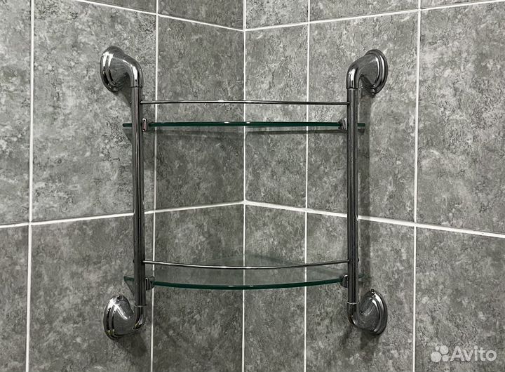 Угловая полка для ванной